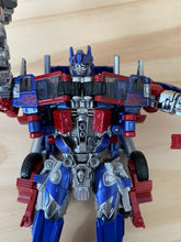Load image into Gallery viewer, 12 Transformers toys
