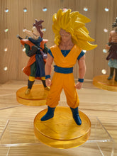 Load image into Gallery viewer, 204 Anime  Dragon Z mini figure cake decoration
