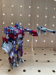 12 Transformers toys
 LS14