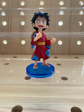 Load image into Gallery viewer, 203 Amine One P mini figures cake decorations
