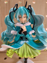 Load image into Gallery viewer, Anime Miku figures girl
