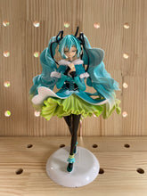 Load image into Gallery viewer, Anime Miku figures girl
