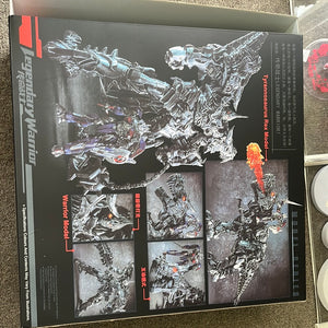 12 Transformers toys
 M06