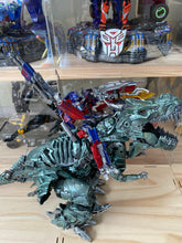 Load image into Gallery viewer, 12 Transformers toys
