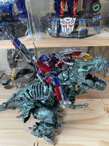 12 Transformers toys