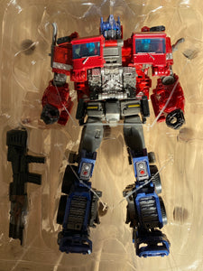 12 Transformers toys