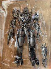 Load image into Gallery viewer, 12 Transformers toys
 LS06
