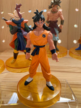 Load image into Gallery viewer, 204 Anime  Dragon Z mini figure cake decoration
