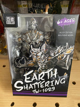 Load image into Gallery viewer, 12 Transformer toys SS54
