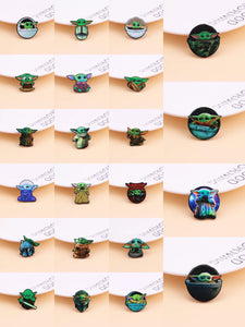 320 Star • W mini figures badge