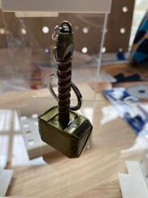 Load image into Gallery viewer, Anime fashion metal keychain
