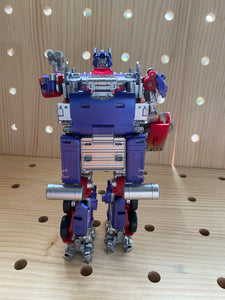 12 Transformers toys
 LS14