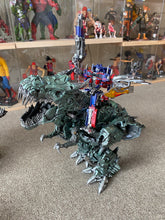 Load image into Gallery viewer, 12 Transformers toys
